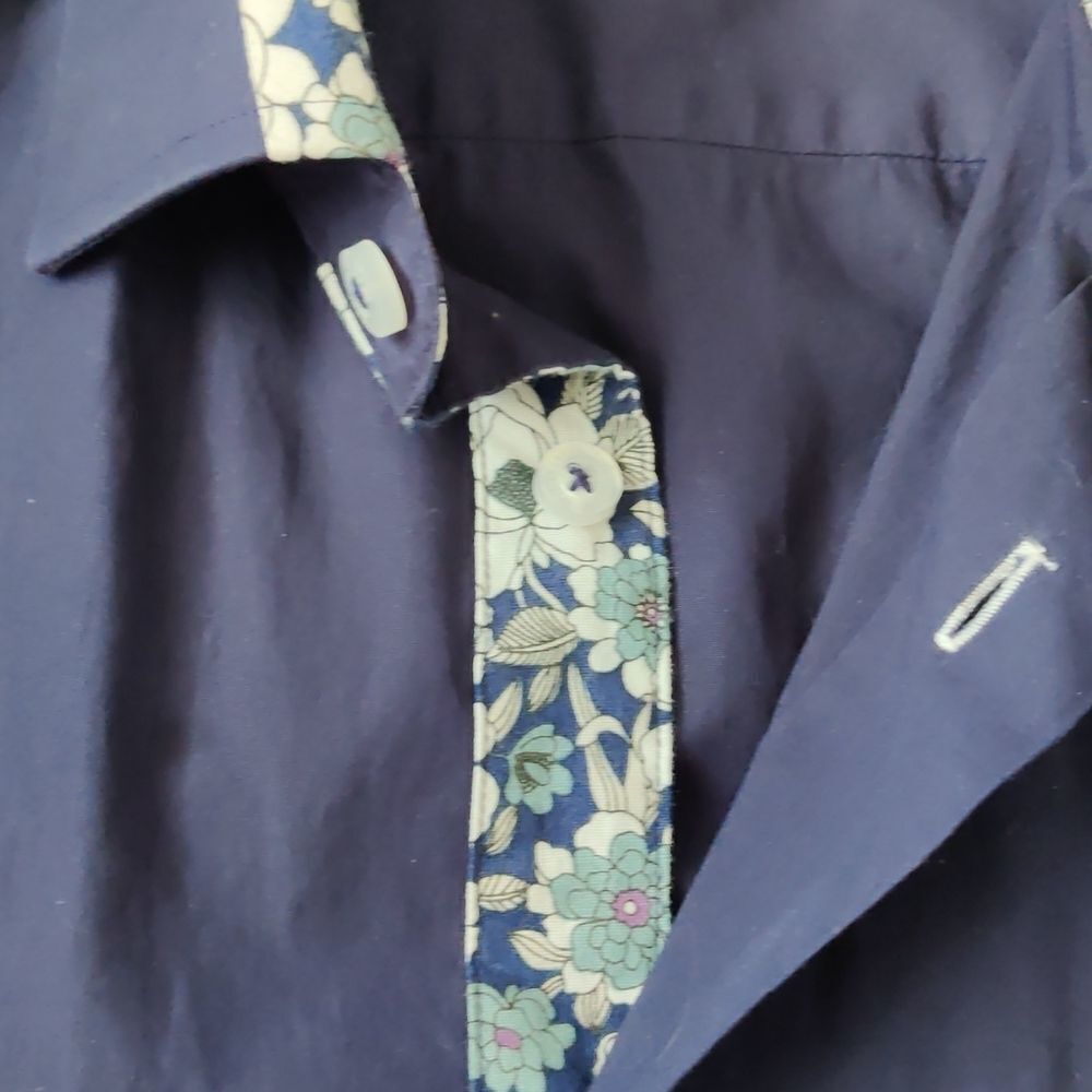 Banana Lemon Button up  - Picture 5 of 6